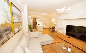 Lotus Corfu Deluxe Apartment